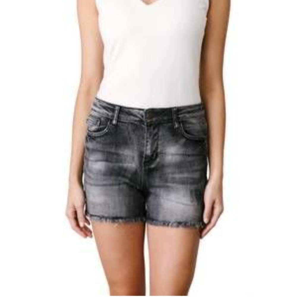 Judy Blue Women's High Rise Charcol Wash Cutoff Denim Shorts Size XL - Picture 1 of 6